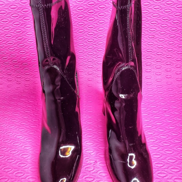 Tony Bianco Nakita Zip Ankle Bootie - Picture 3 of 11